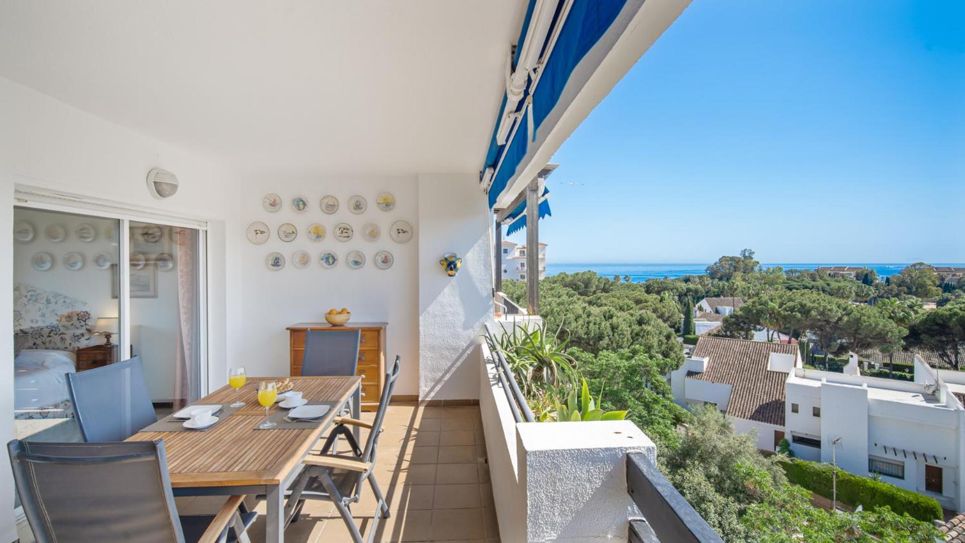 1 Bedroom Apartment, With Sea Views, In Medina Garden - Puerto Banus