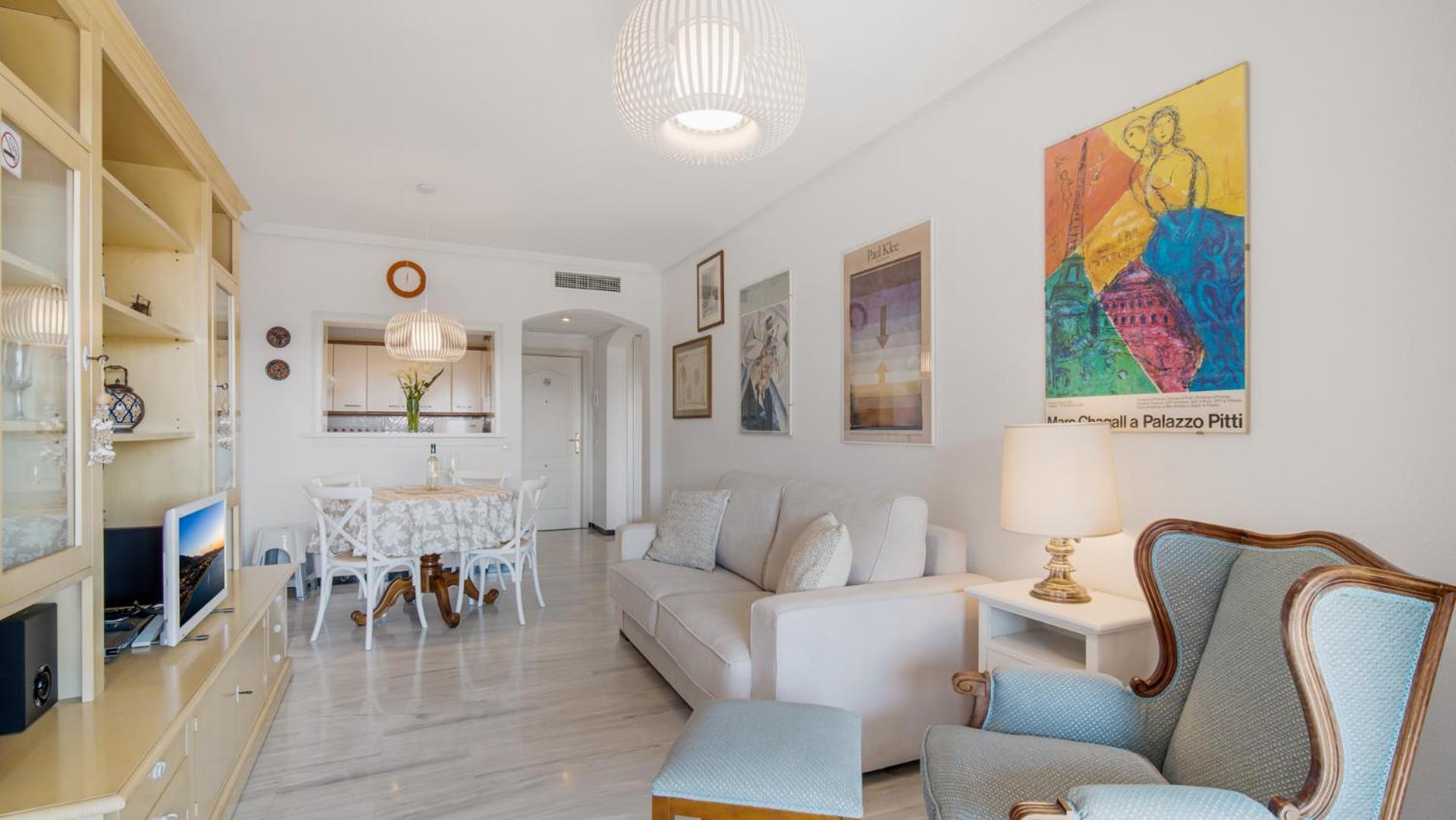 Lejlighed 1 Bedroom Apartment, With Sea Views, In Medina Garden - Puerto Banus *