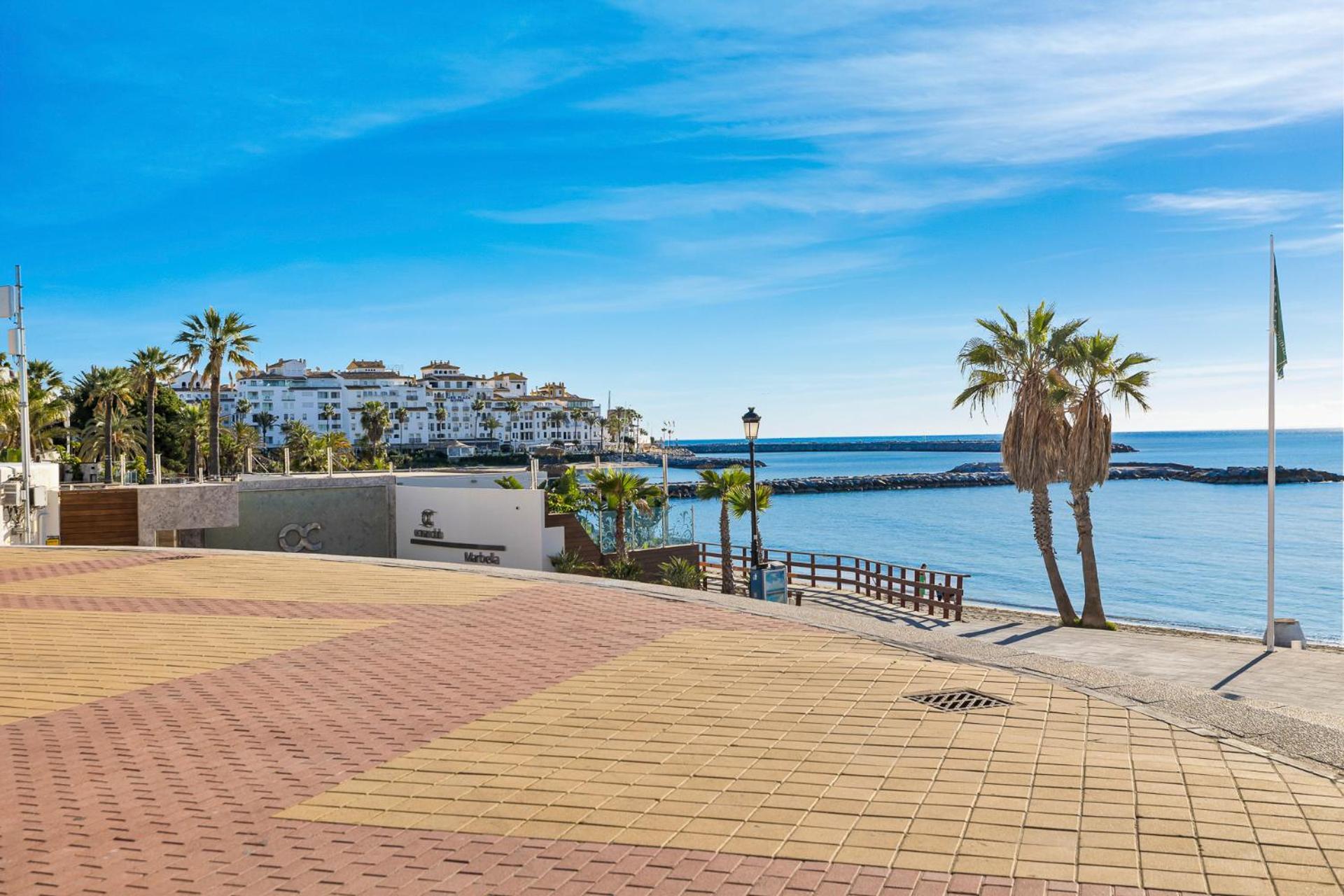 1 Bedroom Apartment, With Sea Views, In Medina Garden - Puerto Banus Lejlighed Marbella